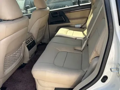 Toyota Land Cruiser 2019, 90000 км, за 459799 CNY - фото 9