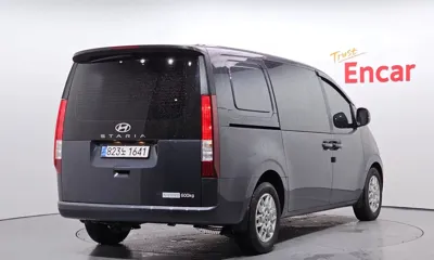 Hyundai Staria 2025, 7676 км, за 27900000 KRW - фото 2