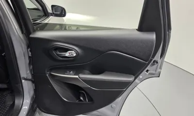 Jeep Cherokee 2021, 108107 км, за 16000000 KRW - фото 25