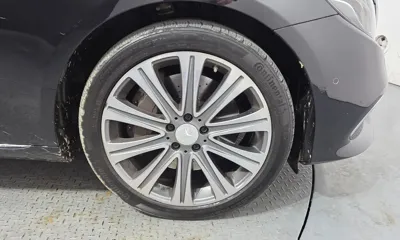 Mercedes-Benz E-Class 2019, 106106 км, за 28490000 KRW - фото 5