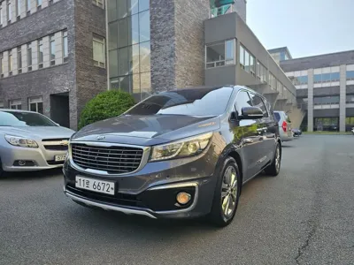 Kia Canival · 2016 год