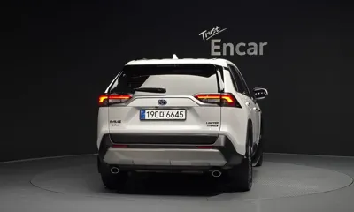 Toyota RAV4 2024, 14997 км, за 40900000 KRW