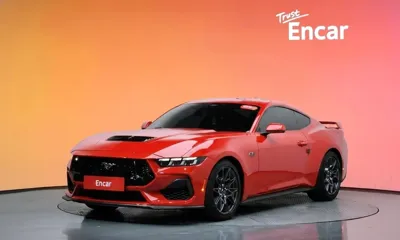 Ford Mustang · 2024 год