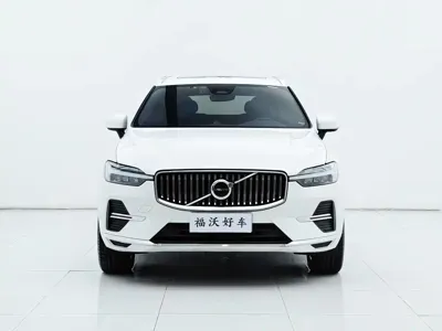 Volvo XC60 2024, 27000 км, за 178800 CNY