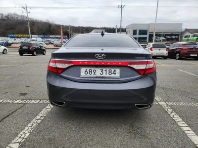 Hyundai Grandeur 2011, 234000 км, за 2600000 KRW