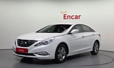 Hyundai Sonata · 2013 год