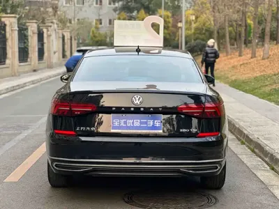Volkswagen Passat 2019, 73000 км, за 66800 CNY - фото 7