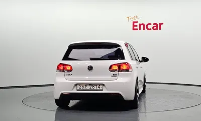 Volkswagen Golf 2013, 137010 км, за 3990000 KRW - фото 4