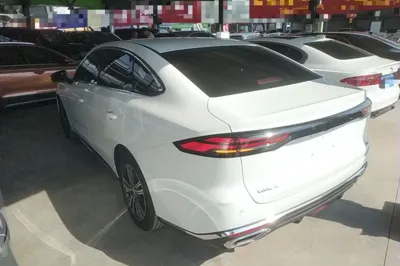 Geely Auto Emgrand 2026, 2600 км, за 74893.23 CNY