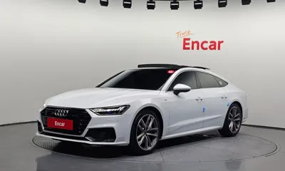 Audi A7 · 2021 год