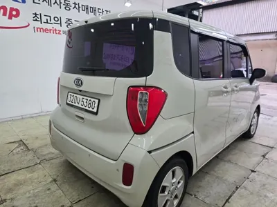 Kia Ray 2012, 70522 км, за 5500000 KRW - фото 4
