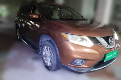 Nissan X-Trail 2014, 167000 км, за 33798.42 CNY