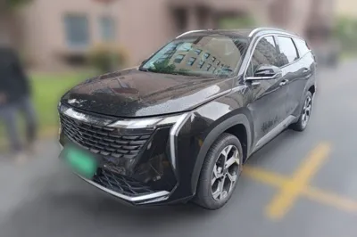 Geely Auto FX11 · 2023 год