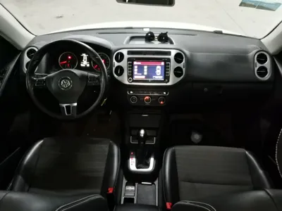 Volkswagen Tiguan 2016, 127200 км, за 52795.1 CNY - фото 20