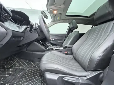 Peugeot 2008 2022, 17300 км, за 87800 CNY - фото 8