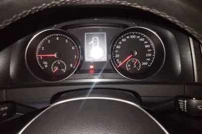 Volkswagen Golf 2017, 54000 км, за 54002.32 CNY - фото 11