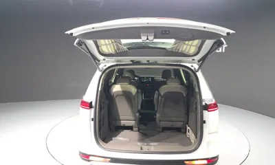 Kia Canival 2022, 12081 км, за 38300000 KRW - фото 35