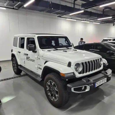 Jeep Wrangler 2024, 26460 км, за 56500000 KRW