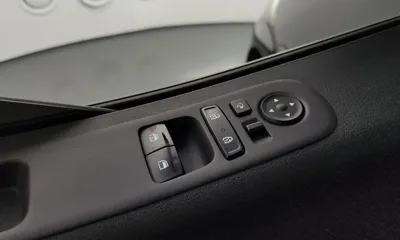 Hyundai Staria 2022, 124933 км, за 23000000 KRW - фото 19