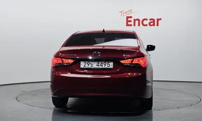 Hyundai Sonata 2014, 122455 км, за 5500000 KRW