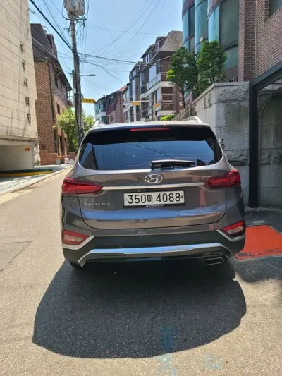 Hyundai Santafe 2020, 9147 км, за 25000000 KRW