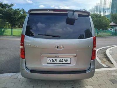 Hyundai Starex 2016, 186027 км, за 6500000 KRW - фото 4