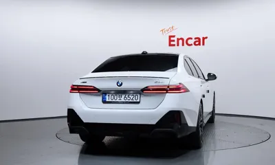 BMW 5-Series 2026, 7069 км, за 115000000 KRW - фото 4