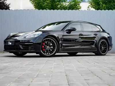 Porsche Panamera · 2024 год