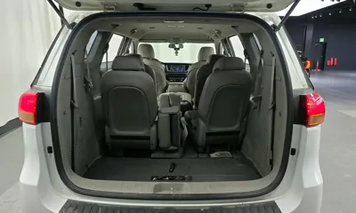 Kia Canival 2016, 131453 км, за 8500000 KRW - фото 20