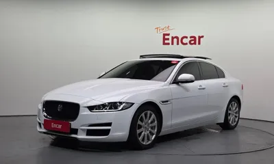 Jaguar XE · 2016 год