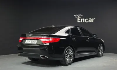 Hyundai Grandeur 2014, 184858 км, за 4500000 KRW