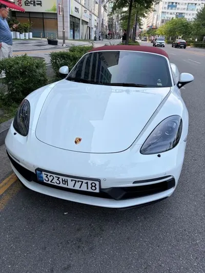 Porsche 718 · 2018 год