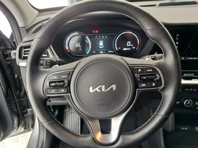 Kia Niro 2023, 26740 км, за 16340000 KRW - фото 12