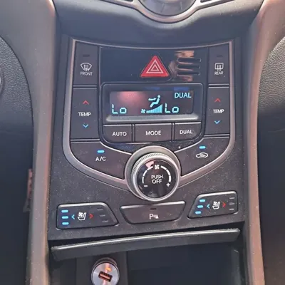 Hyundai Avante 2016, 84474 км, за 7990000 KRW - фото 18