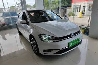 Volkswagen Golf 2020, 42500 км, за 81786.37 CNY - фото 3