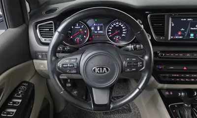 Kia Canival 2015, 167356 км, за 9800000 KRW - фото 13