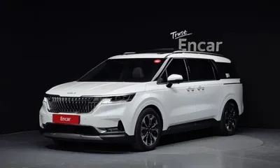 Kia Canival · 2023 год