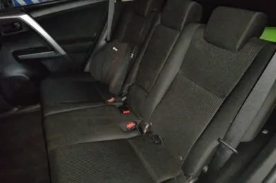 Toyota RAV4 2019, 110900 км, за 99243.55 CNY - фото 20