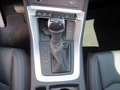 Audi Q3 2025, 5919 км, за 43700000 KRW - фото 9