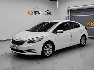 Kia K3 · 2015 год