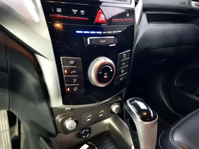 KG_Mobility_Ssangyong TIBOLI 2016, 157877 км, за 4000000 KRW - фото 12