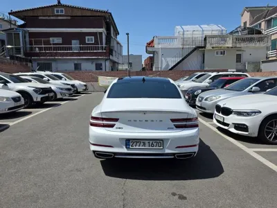 Genesis G80 2023, 67193 км, за 49000000 KRW