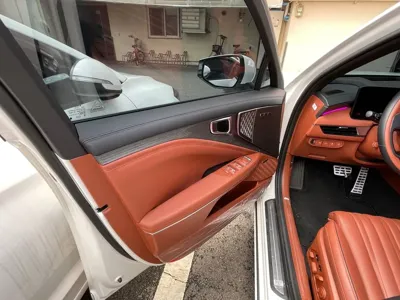 Kia K8 2025, 8200 км, за 33500000 KRW