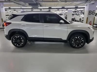 ChevroletGMDaewoo Trailblazer 2022, 41703 км, за 10990000 KRW - фото 3