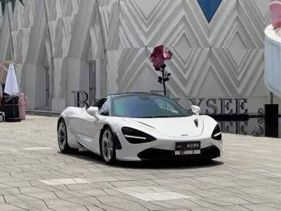 McLaren 720S 2020, 47000 км, за 1820000 CNY