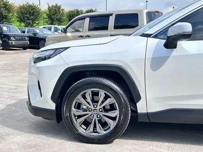 Toyota RAV4 2023, 50000 км, за 108800 CNY - фото 14