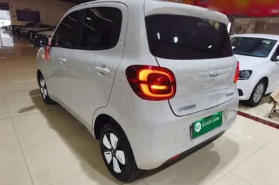 Wuling Hongguang MINIEV 2025, 2700 км, за 47745.46 CNY