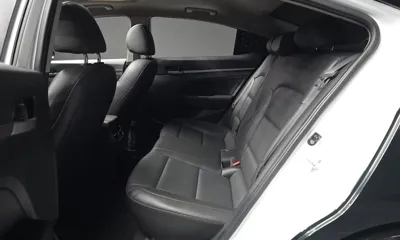 Hyundai Avante 2016, 99923 км, за 7900000 KRW - фото 12