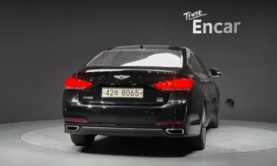 Hyundai Genesis 2015, 105608 км, за 11990000 KRW