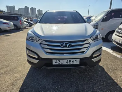 Hyundai Santafe 2013, 212003 км, за 6250000 KRW
